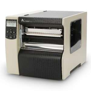 Stampante industriale Zebra 220Xi4, risoluzione 203 dpi, larghezza di stampa fino a 216 mm, velocità fino a 254 mm/s, struttura in acciaio, connettività USB 2.0, seriale, parallela e ZebraNet™ 10/100, supporta linguaggi ZPL II e XML, display LCD grafico retroilluminato, memoria 16 MB SDRAM e 8 MB Flash.
